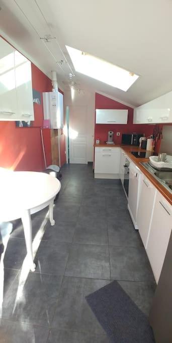 Comme A La Maison Cenon Exterior photo