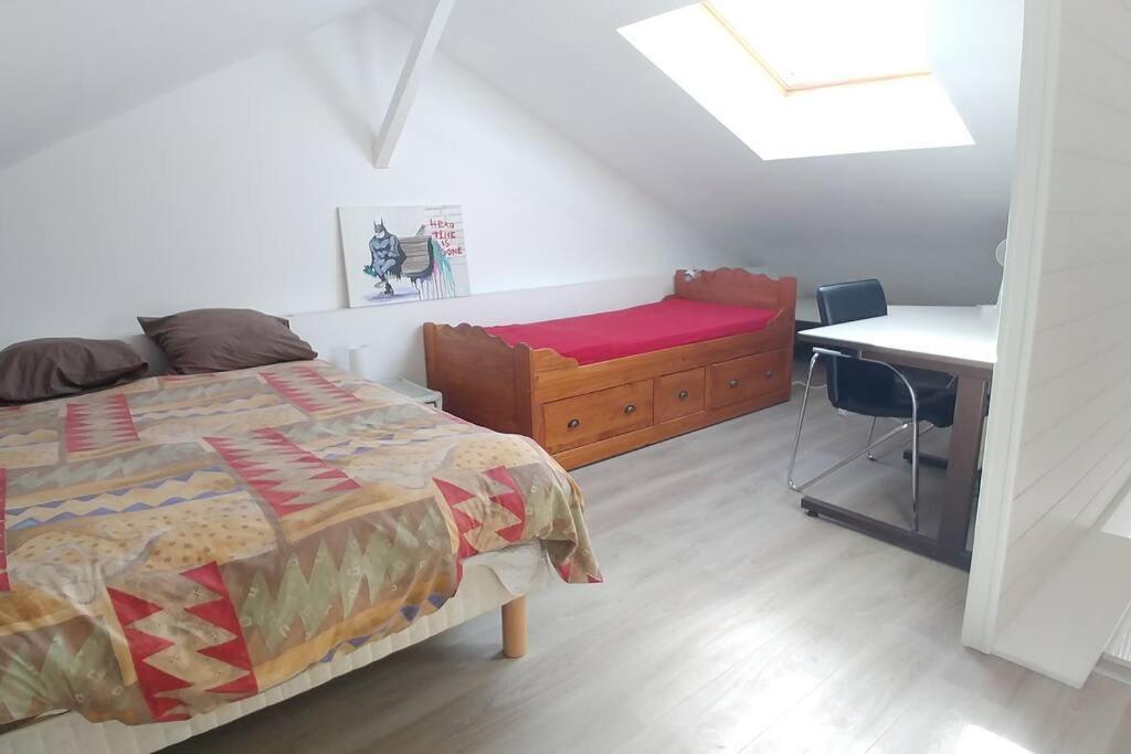 Comme A La Maison Cenon Exterior photo